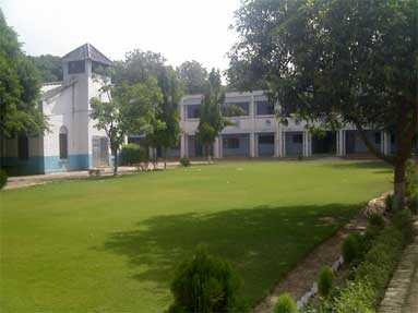 AIR FORCE SCHOOL
