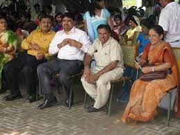 moment image