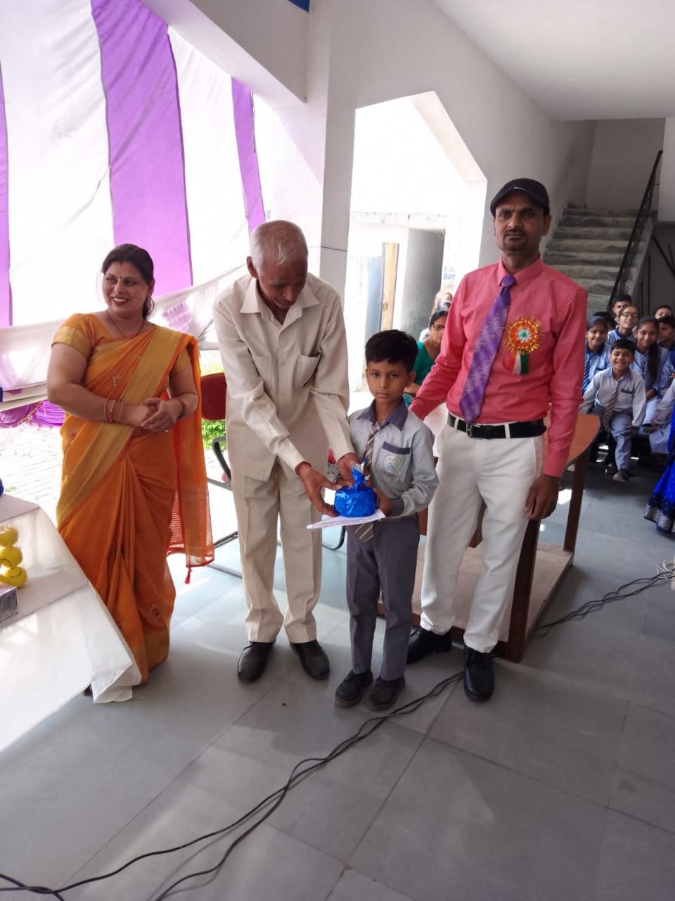 moment image