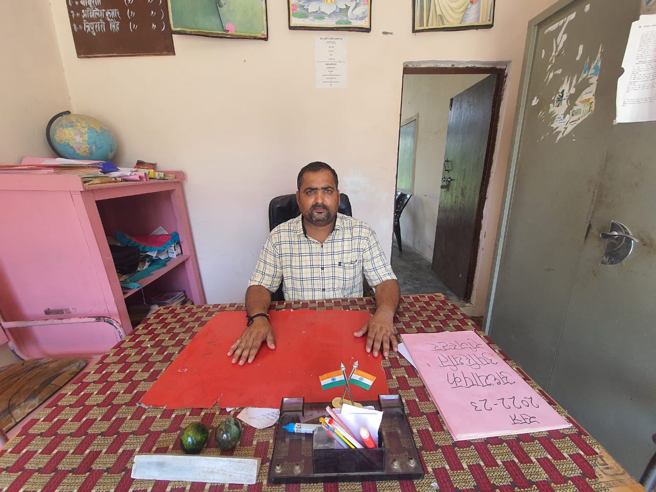 moment image
