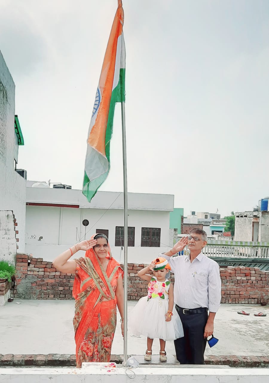 moment image