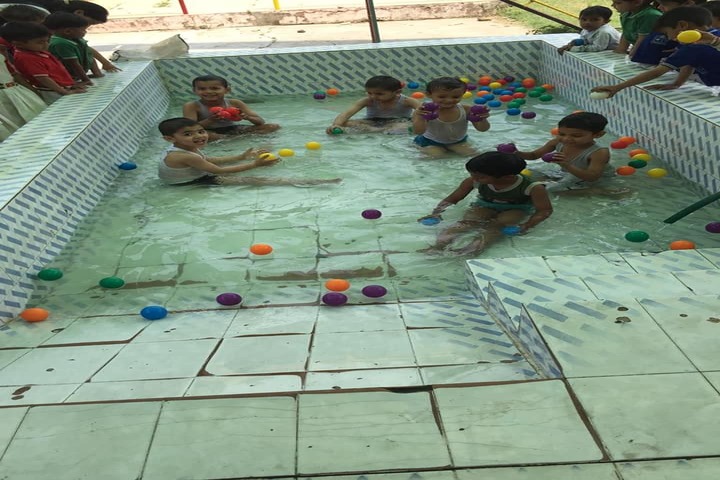 moment image