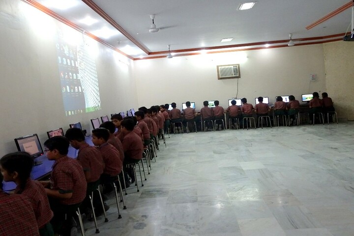 moment image