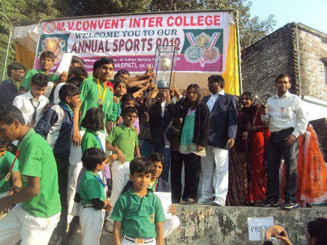 moment image