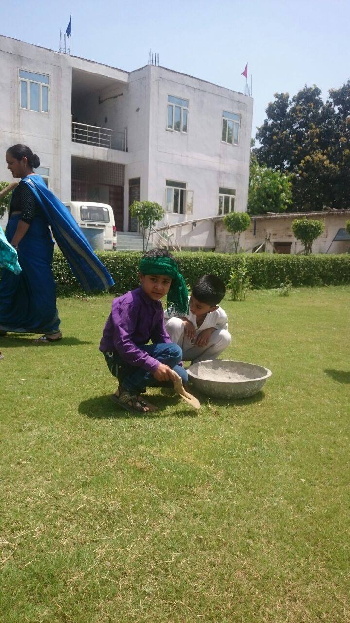 moment image