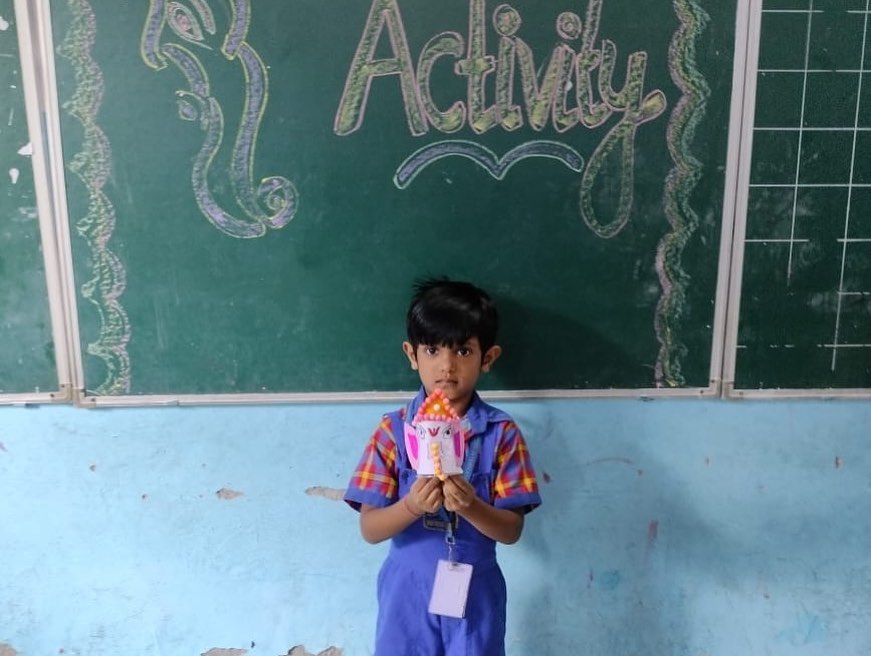 moment image