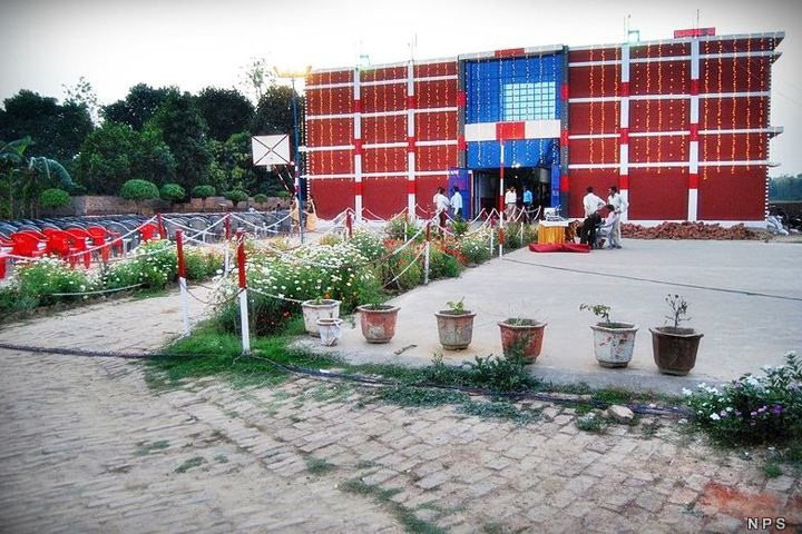 moment image
