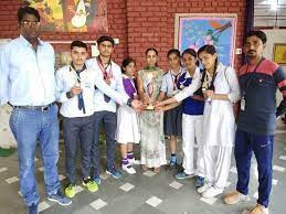 moment image